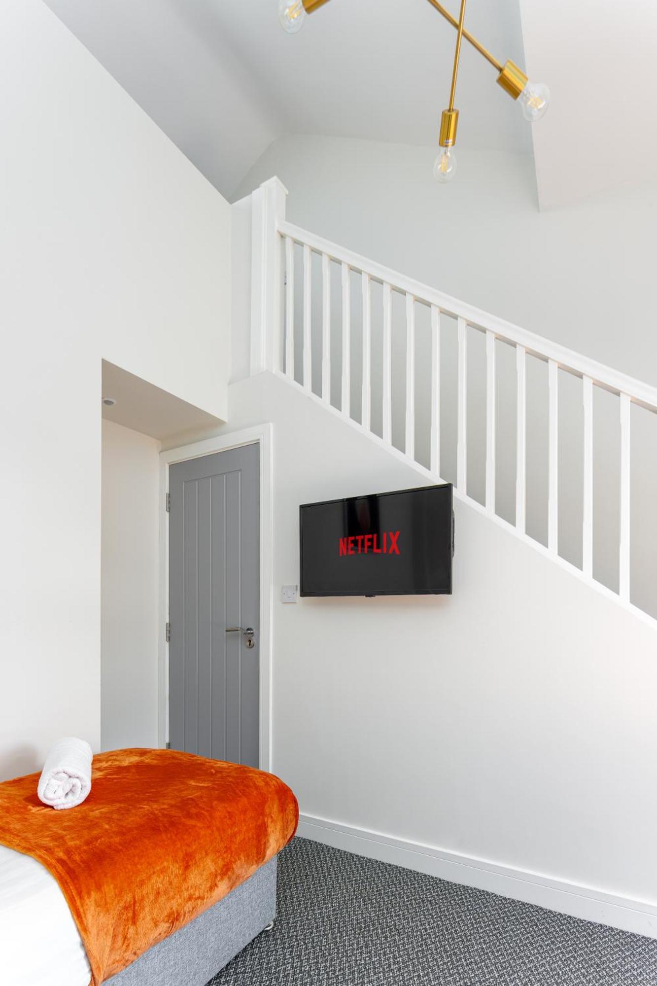 Holiday home Gorst House - Air Host & - Free Parking *