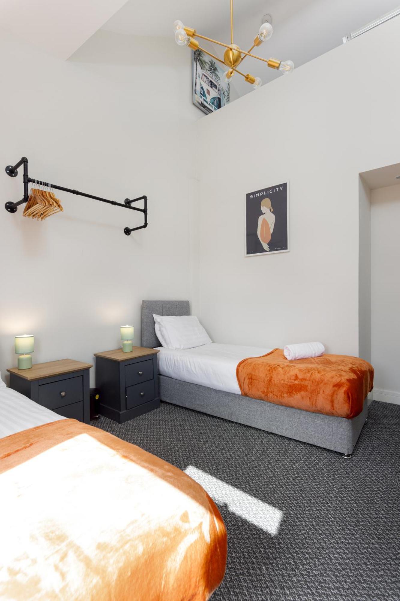 Holiday home Gorst House - Air Host & - Free Parking