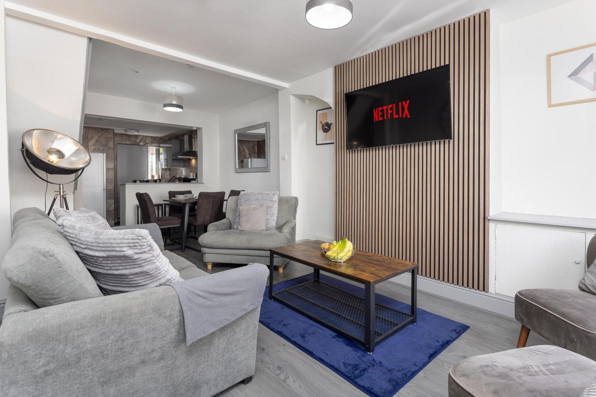 Holiday home Gorst House - Air Host & - Free Parking Liverpool